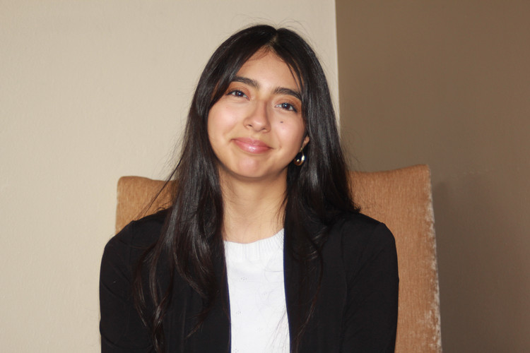 photo of frida montano